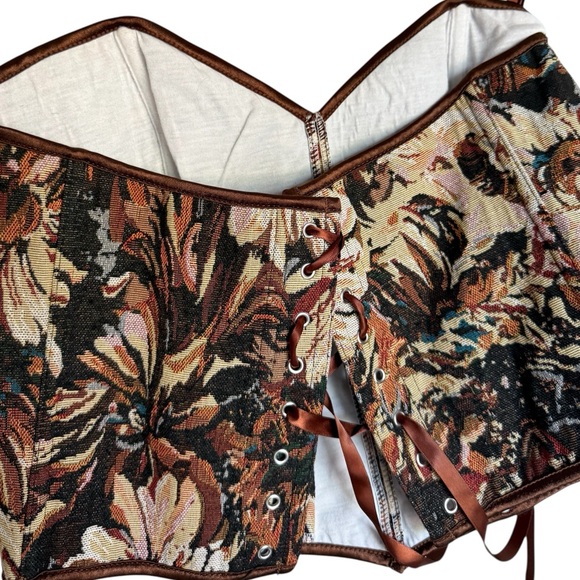 Floral Corset Top - Picture 2 of 2